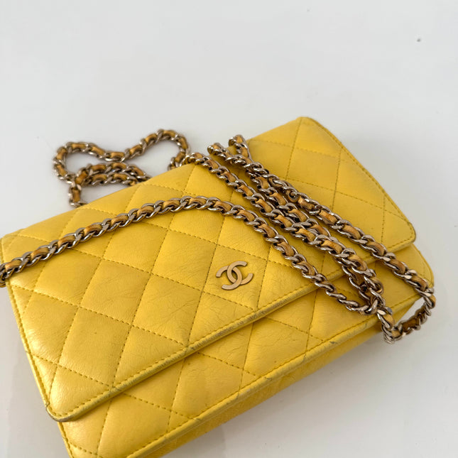 Sac Chanel Wallet on Chain Jaune