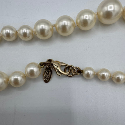 Sautoir Chanel perles