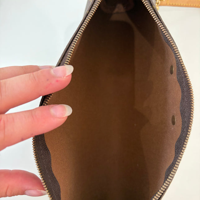 Sac pochette Louis Vuitton Eva Monogram