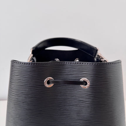 Sac Louis Vuitton Neo Noé Cuir Épi Noir