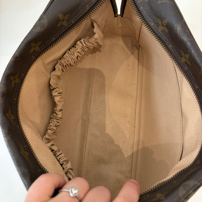 Trousse de toilette 28 Louis Vuitton