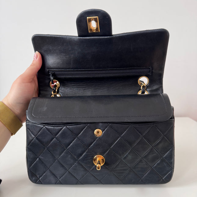 Sac Chanel Timeless 23cm Vintage noir