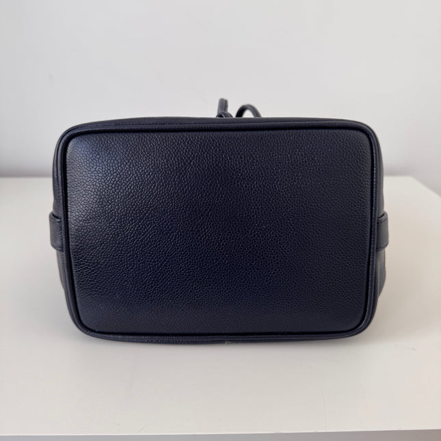 Sac seau Chanel vintage