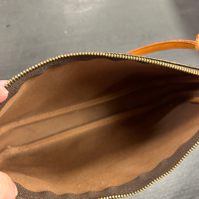 Sac Pochette accessoires Louis Vuitton