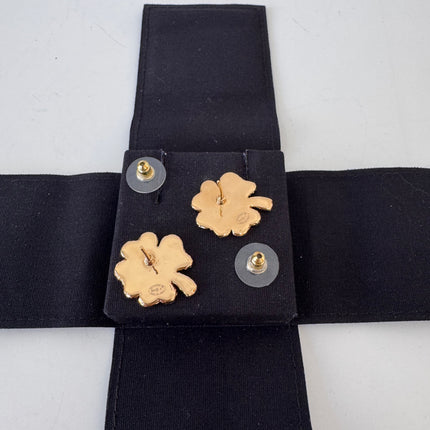 Boucles d’oreilles Chanel Trèfles
