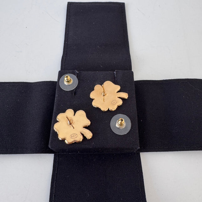 Boucles d’oreilles Chanel Trèfles