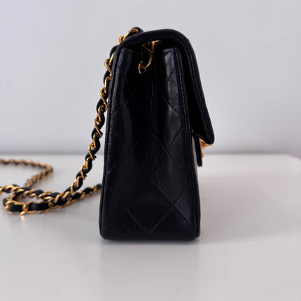 Sac Chanel Timeless Mini Square Noir