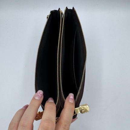 Pochette double zip Louis Vuitton