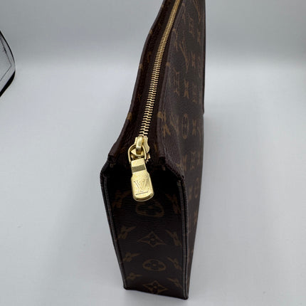 Poche de toilette 26 Louis Vuitton