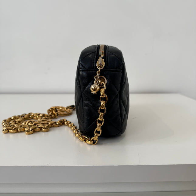 Sac Chanel Caméra matelassé CC