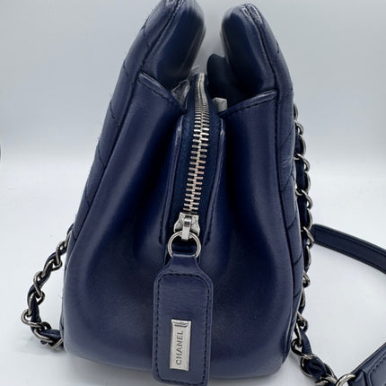 Sac Chanel Cabas Chevrons Bleu Marine