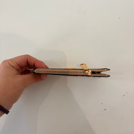 Portefeuille Fendi F Is Rose Poudré