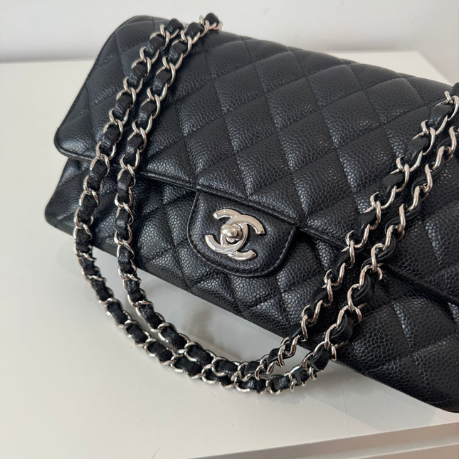 Sac Chanel 11.12 timeless classique cuir caviar