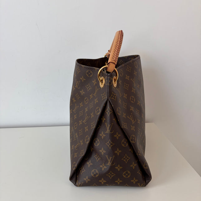 Sac Louis Vuitton Artsy Mm