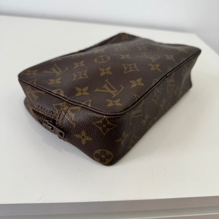 Trousse de toilette 23cm Louis Vuitton Monogram