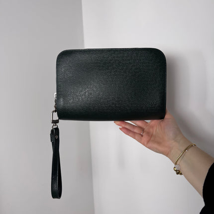 Pochette Louis Vuitton Baikal Taïga Vert foncé