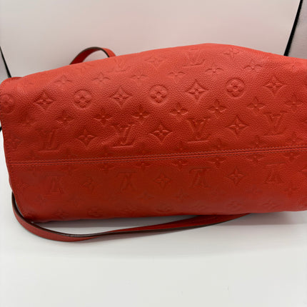 Sac Louis Vuitton Lumineuse cuir empreinte rouge