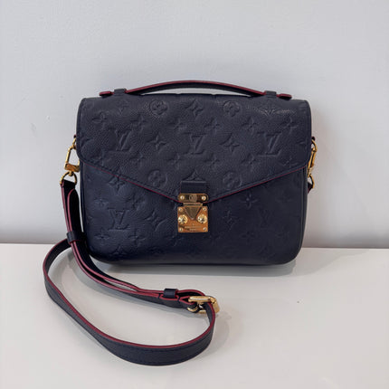Pochette Métis Louis Vuitton Cuir empreinte marine