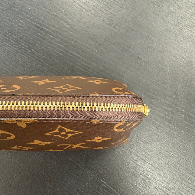 Pochette Cosmétique Louis Vuitton PM