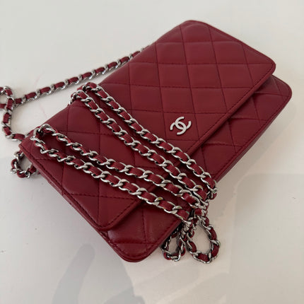 Sac Chanel Wallet on Chain Rouge Éteint