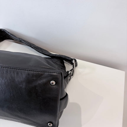 Sac Chanel épaule souple noir fermoir 2.55