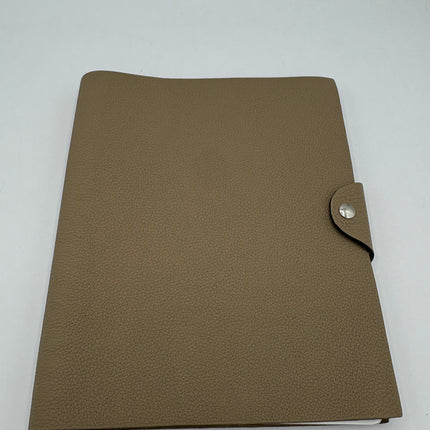 Couverture de cahier Hermes Uysse MM