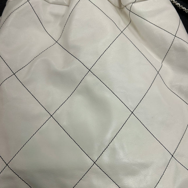 Chanel sac à dos 22