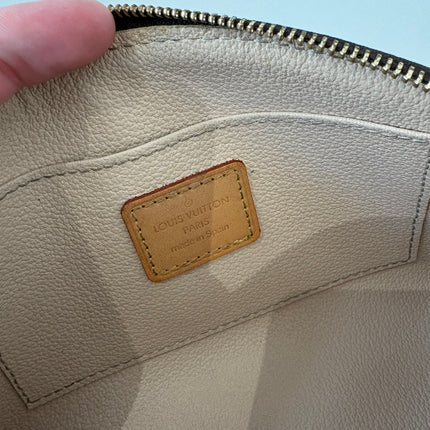 Trousse cosmétique Louis Vuitton