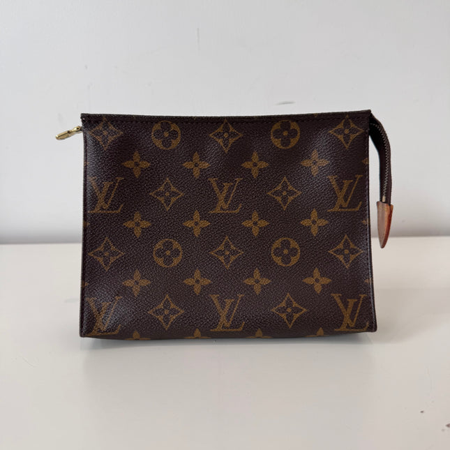 Trousse de toilette Louis Vuitton