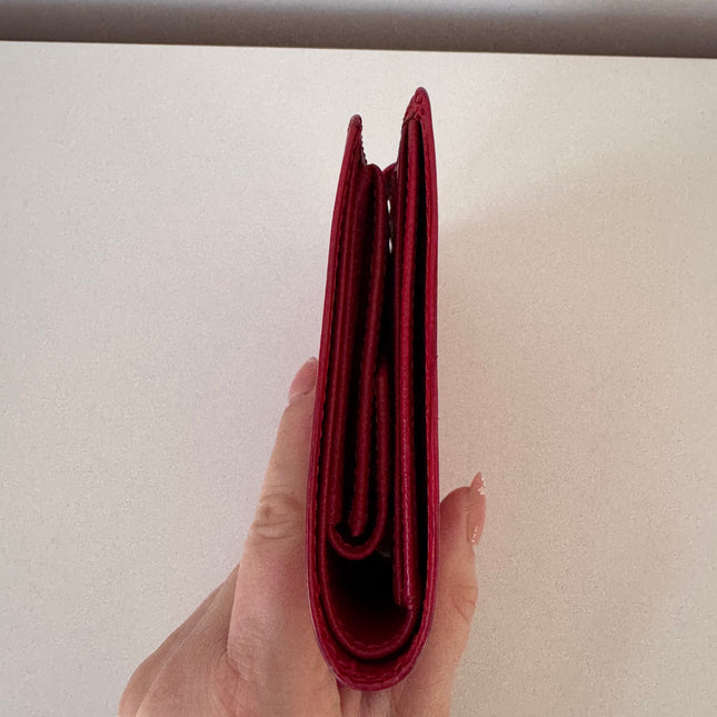 Portefeuille Louis Vuitton Cuir Épis Rouge