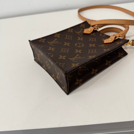 Mini sac plat Louis Vuitton Monogram