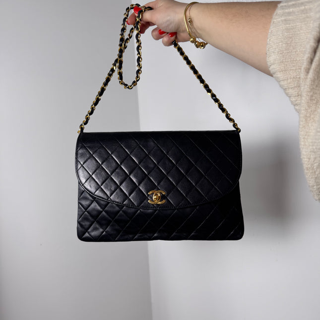 Sac Chanel classique flap grand bandoulière vintage
