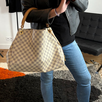 Sac Louis Vuitton Artsy MM