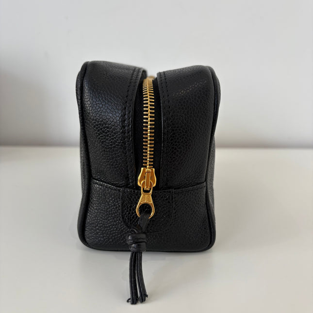 Trousse Chanel cuir caviar