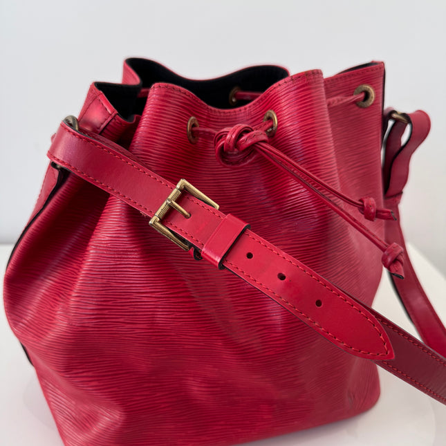 Sac Louis Vuitton Noé PM rouge