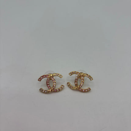 Boucles d’oreilles Chanel CC