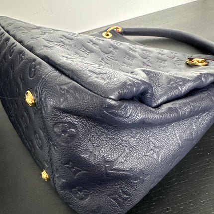 Sac Louis Vuitton Artsy Mm