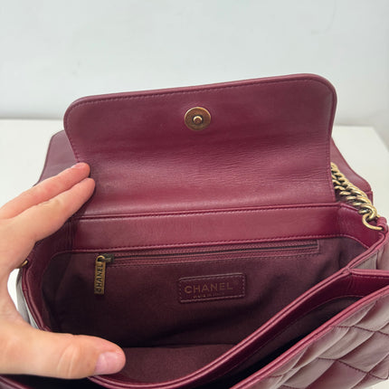 Sac Chanel Perfect Edge bordeaux épaule