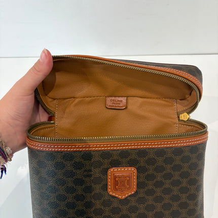 Vanity Celine PM vintage Macadam
