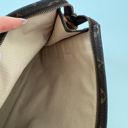 Poche toilette Louis Vuitton 25 Monogram