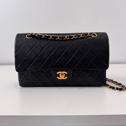Sac Chanel Timeless vintage 25 cm noir