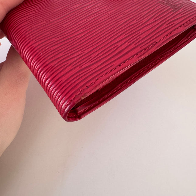 Portefeuille Louis Vuitton Cuir Épis Rouge