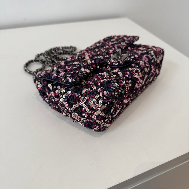 Mini sac classique Chanel Sequins Violet