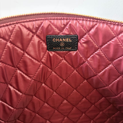 Pochette zippee classique Chanel o’case