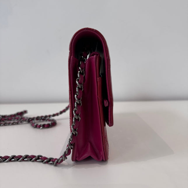 Sac Chanel Wallet on chain framboise