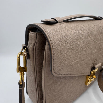 Sac Louis Vuitton Métis Cuir Empreinte tourterelle