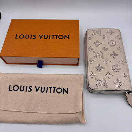 Portefeuille Louis Vuitton Zippy cuir mahina