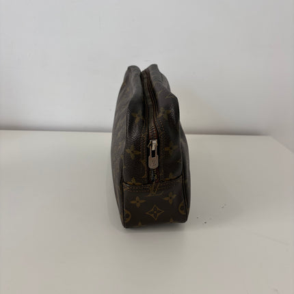 Trousse de toilette Louis Vuitton 28cm Monogram