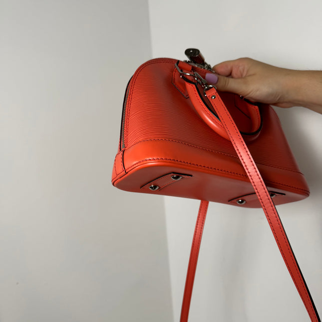 Sac Louis Vuitton Bb Alma corail