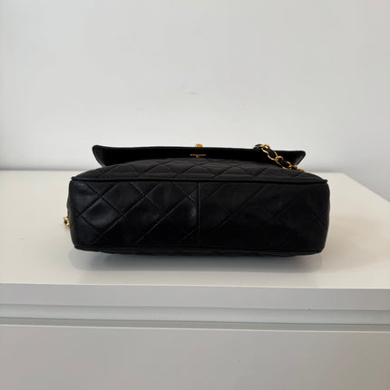 Sac Chanel caméra noir vintage